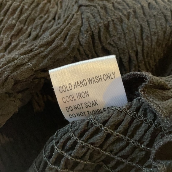 SEEK the label Scrunch Off the Shoulder Top - Picture 8 of 12